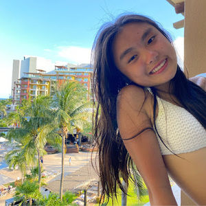 Meet your Posher, Tiffany